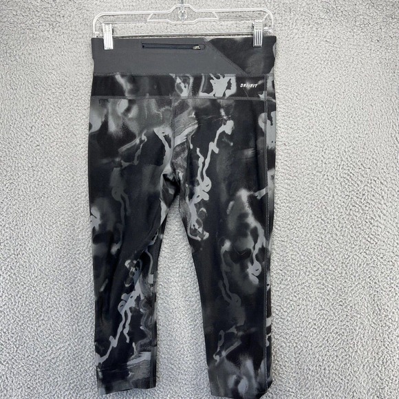 Nike Leggings Women's Small Black Red Tie Dye Running Athletic Workout Gym Logo - Picture 6 of 9